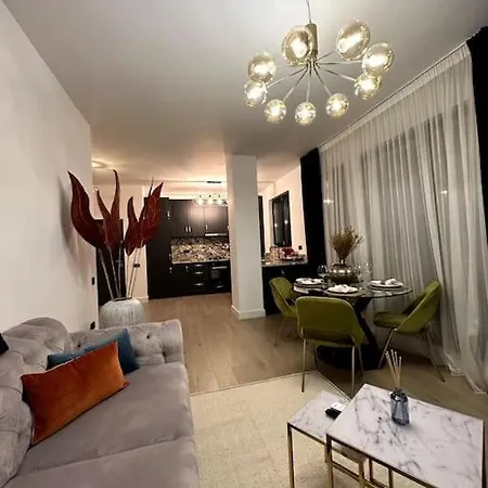 One Bedroom Flat Near Vivo *